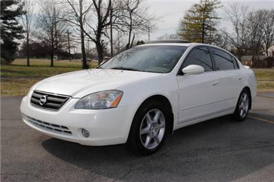 Used Nissan Altima 2002 : $7450