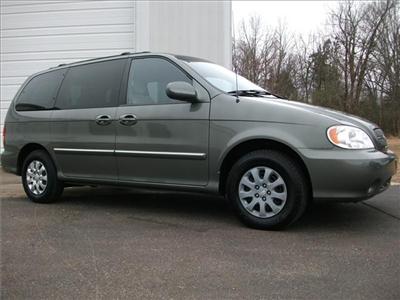 Used Kia Sedona 2005 : $8990