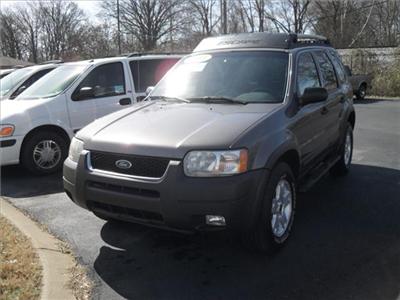 Used Ford Escape 2004 : $9995