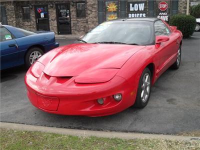 Used Pontiac Firebird 2000 : $5995