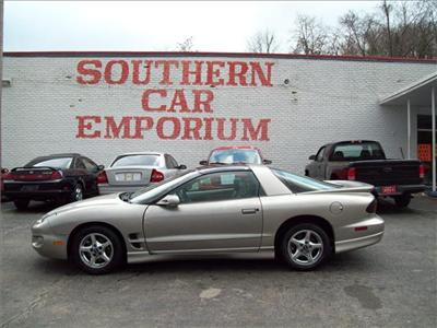 Used Pontiac Firebird 2000 : $3850