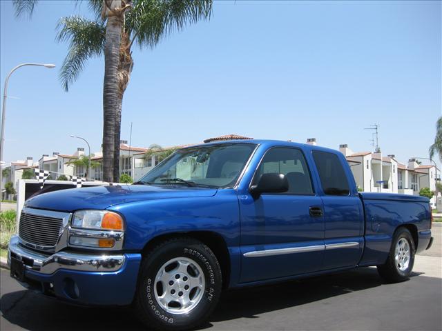 Used GMC Sierra 2004 : $12984