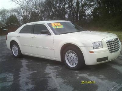 Used Chrysler 300 2007 : $12995