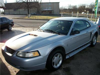 Used Ford Mustang 2000 : $0