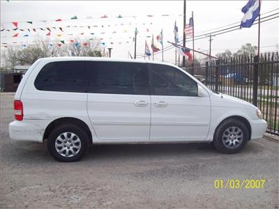 Used Kia Sedona 2005 : $4250