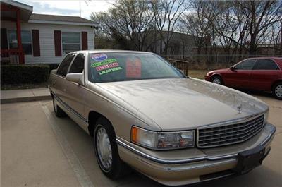 Used Cadillac Deville 1996 : $5995