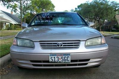 Used Toyota Camry 1998 : $3900