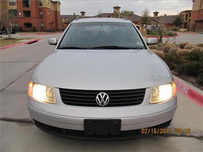 Used Volkswagen Passat 2000 : $4499