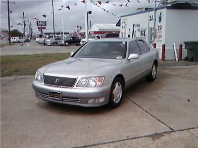 Used Lexus LS400 2000 : $13595