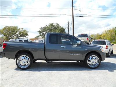 Used Nissan Titan 2005 : $13800
