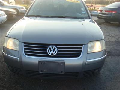 Used Volkswagen Passat 2004 : $9500