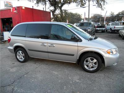 Used Dodge Caravan 2005 : $6595