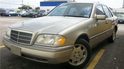 Used Mercedes-Benz CClass 1995 : $2650