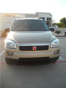 Used Saturn Relay 2005 : $7795