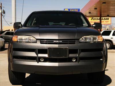 Used Isuzu Axiom 2002 : $0