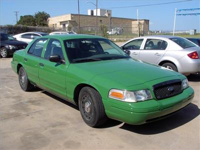 Used Ford CrownVictoria 2005 : $0