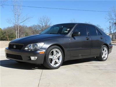 New Lexus IS300 2002 : $8650