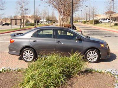 Used Toyota Corolla 2010 : $15950