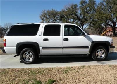 Used Chevrolet Suburban 2002 : $7500