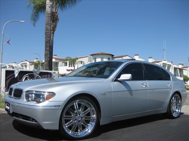 Used BMW 7 series 2003 : $21984
