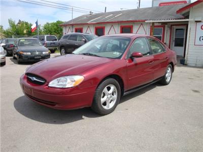 Used Ford Taurus 2004 : $5400