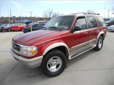 Used Ford Explorer 1998 : $2699