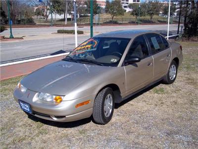 Used Saturn SSeries 2000 : $3877