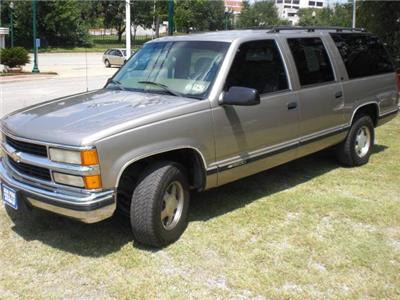 Used Chevrolet Suburban 1999 : $4987