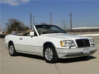 Used Mercedes-Benz EClass 1994 : $8000