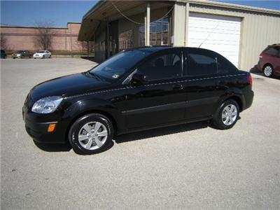 Used Kia Rio 2009 : $9900