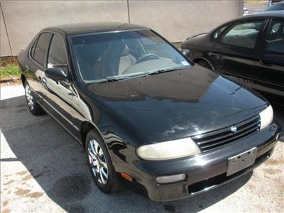 Used Nissan Altima 1995 : $2250