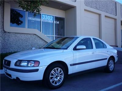 New Volvo S60 2004 : $6195