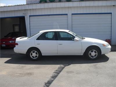 Used Toyota Camry 1998 : $5995