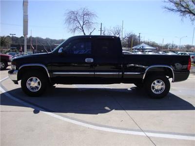 Used GMC Sierra 2001 : $8900