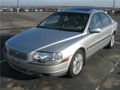 Used Volvo S80 2000 : $4975