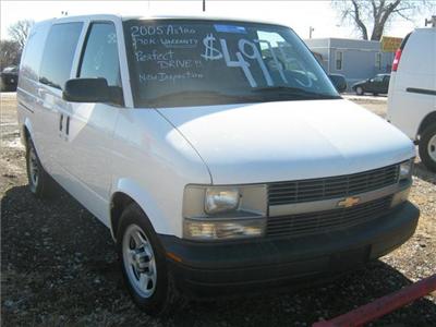 Used Chevrolet Astro 2005 : $4975