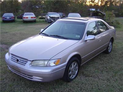 Used Toyota Camry 1999 : $4395