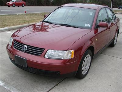 Used Volkswagen Passat 1999 : $4491