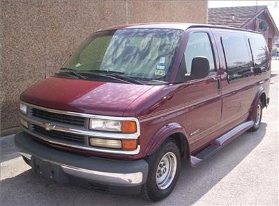 Used Chevrolet Express 1999 : $2995