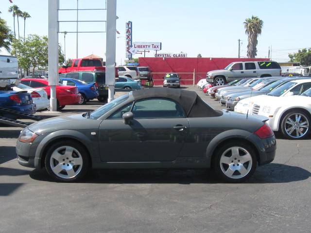 Used Audi TT 2001 : $9900