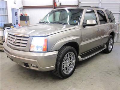 Used Cadillac Escalade 2003 : $12000