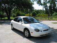Used Ford Taurus 1999 : $2750