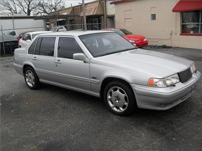 Used Volvo S90 1998 : $7495