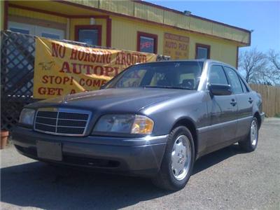 Used Mercedes-Benz CClass 1996 : $2850