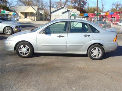 Used Ford Focus 2001 : $3995
