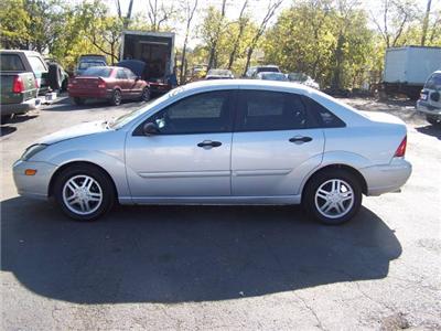 Used Ford Focus 2003 : $4695