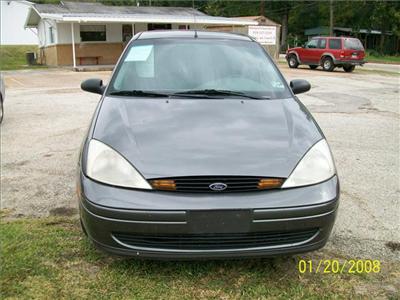 Used Ford Focus 2002 : $4000