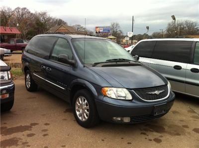 Used Chrysler TownandCountry 2001 : $5495