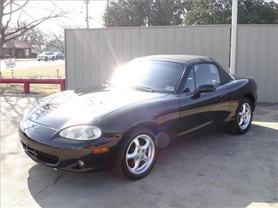 Used Mazda MX5Miata 2002 : $7595