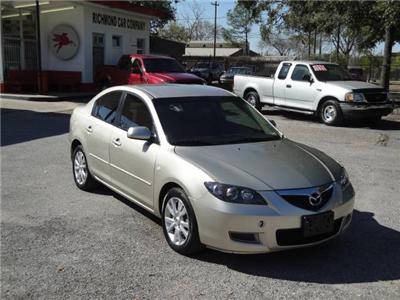 Used Mazda 3 2007 : $10595